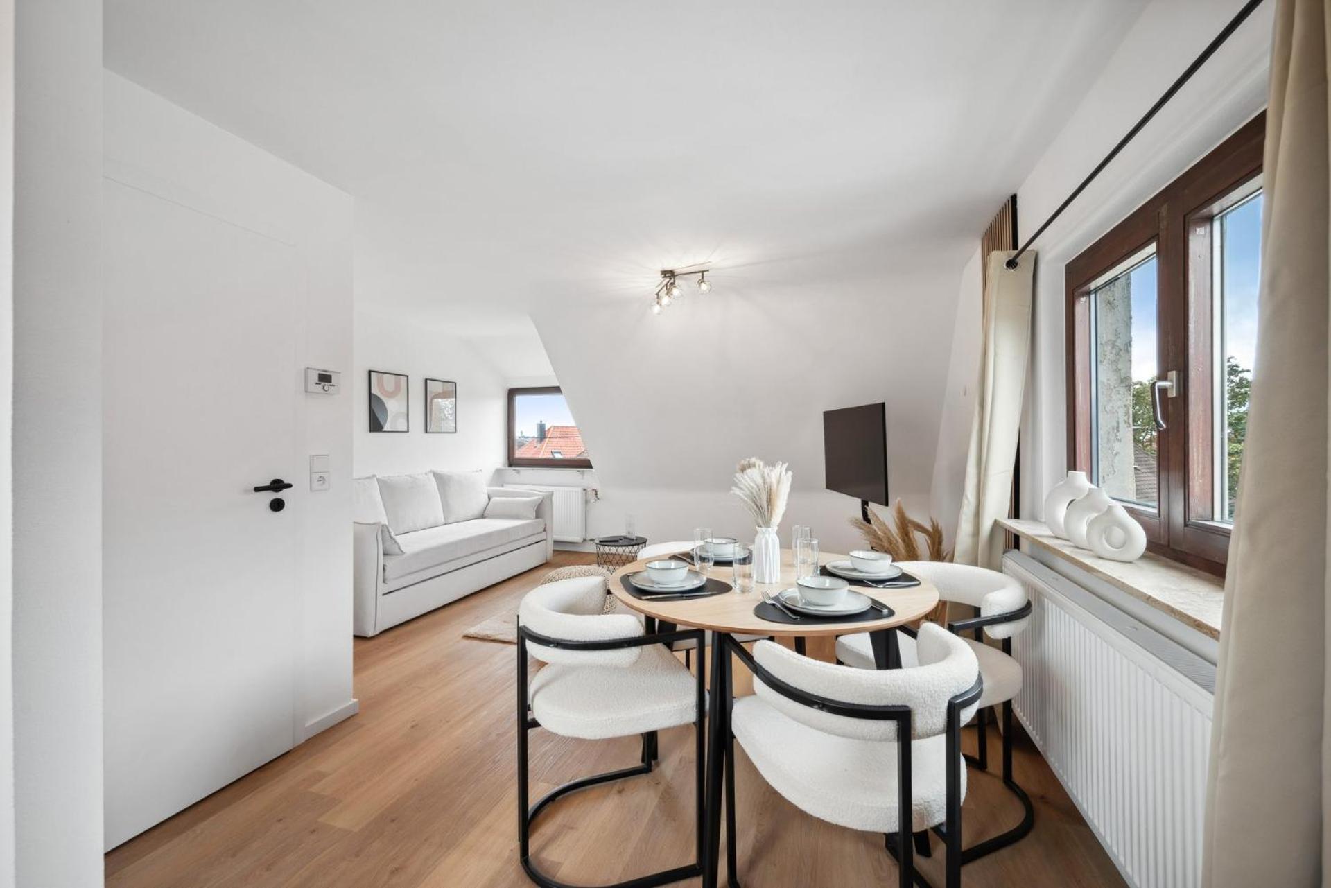 Malu Rooms - Top Lage, Kostenloser Parkplatz, Klima, Netflix, 24H Checkin Людвігсбург Екстер'єр фото